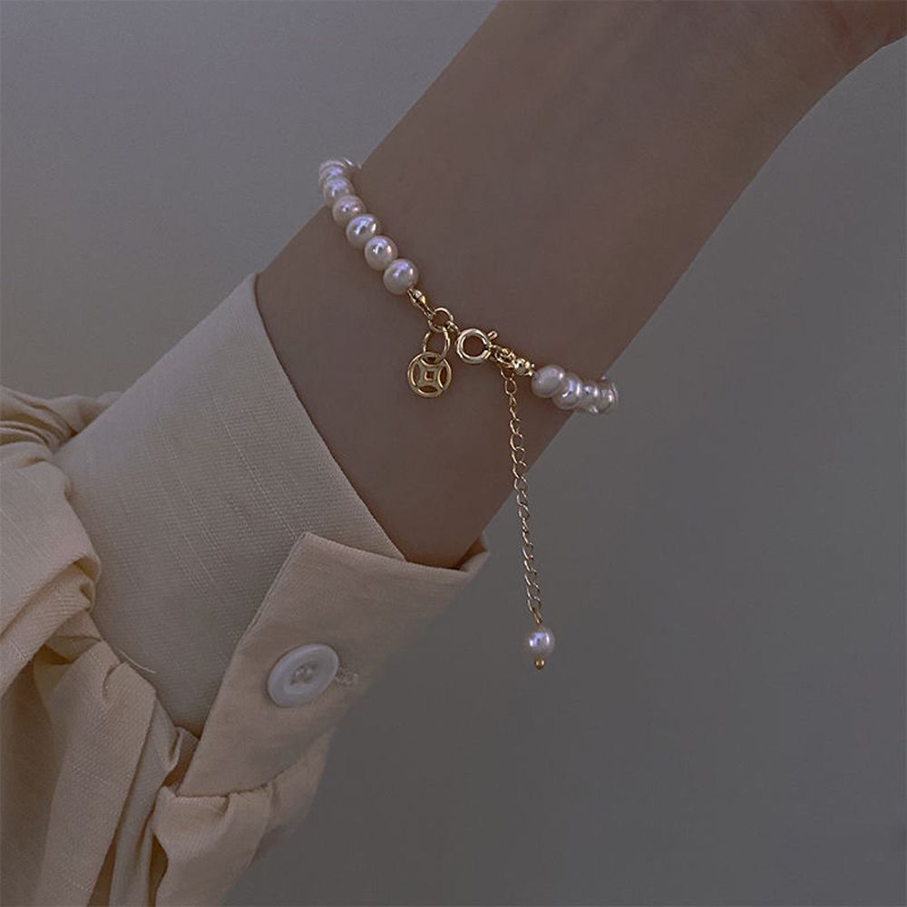 Temperament Fashion Chain Good Luck Hand Chain Pearl Pendant Korean Style Bracelet Women Bracelet