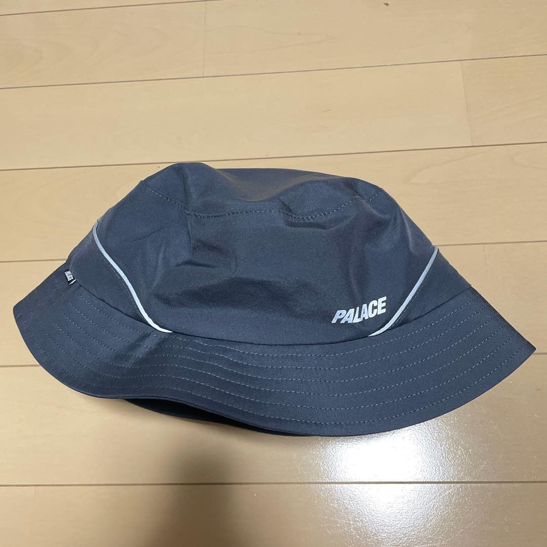 Used PALACE GORE-TEX bucket hat