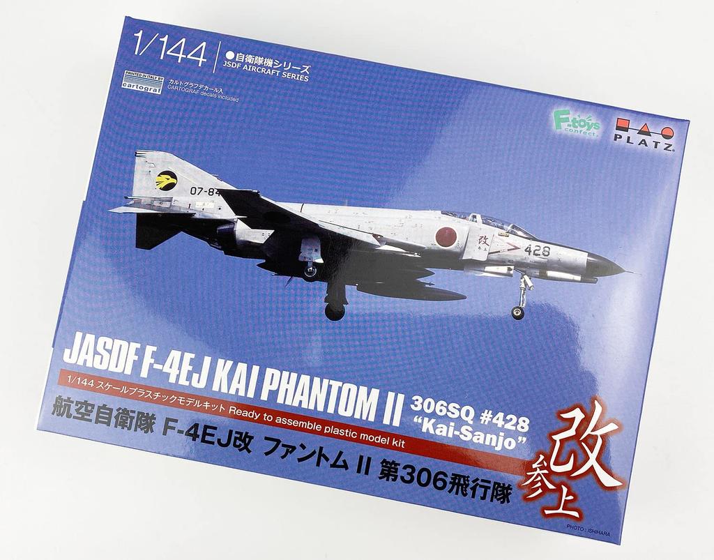 PLATZ Japan Air Force Kai Phantom II 306th Squadron Plastic Model Molded Color 1/144 Self-Defense F-4EJ Kai-Zanjo PF-52