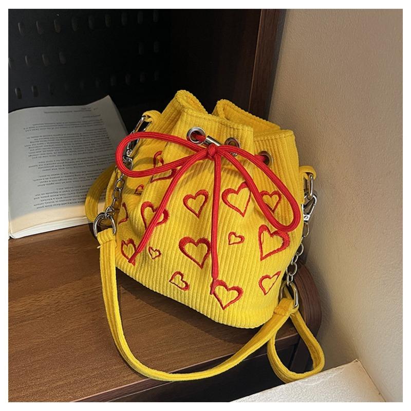 Niche Bag Women's New Summer Mini Strip Velvet Messenger Bag Drawstring Pleated Bucket Bag