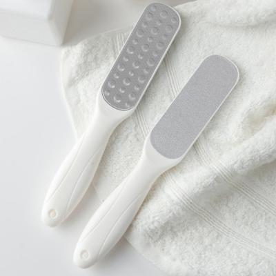 Double Sided Metal Foot Scraper Rasp Callus Remover Tool Efficiently Removes Dead Skin for Smooth Feet Ergonomic Design