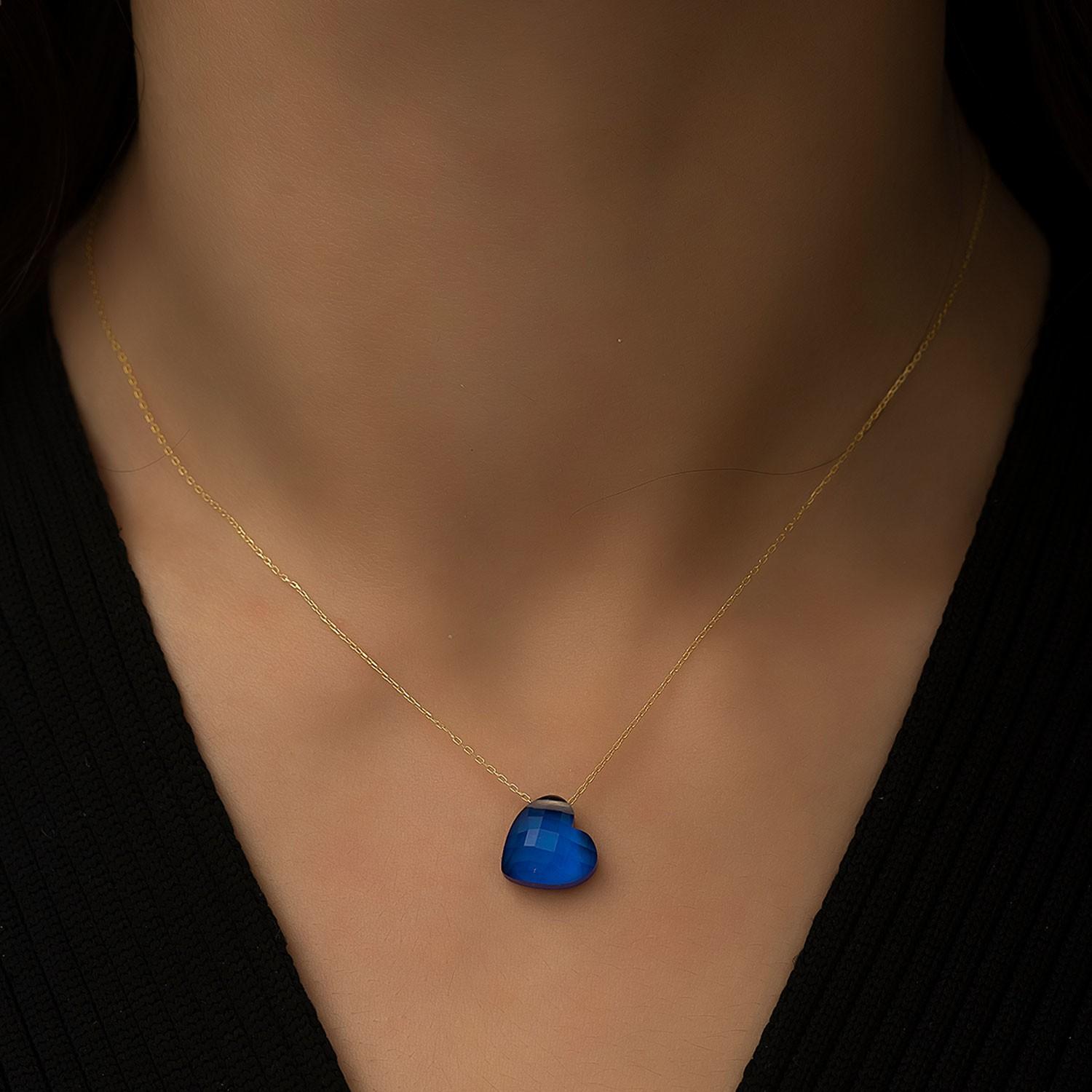 

Изменение цвета природного камня Sense Stone Серебряное сердце Ожерелье