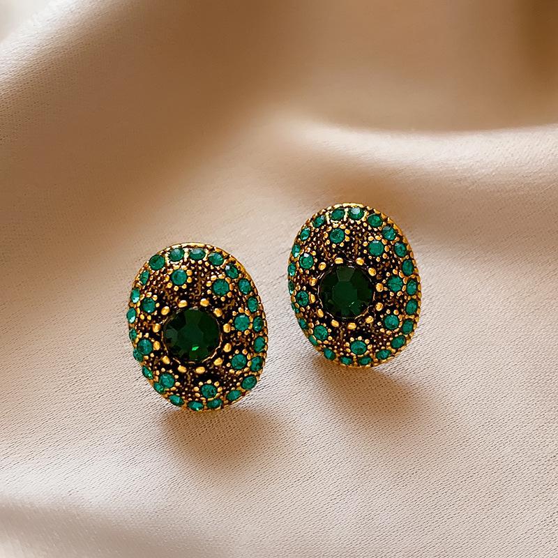 Boucles d'oreilles puces ovales en cristal argenté vieilli:  Luxe Léger et Mode Haut de Gamme