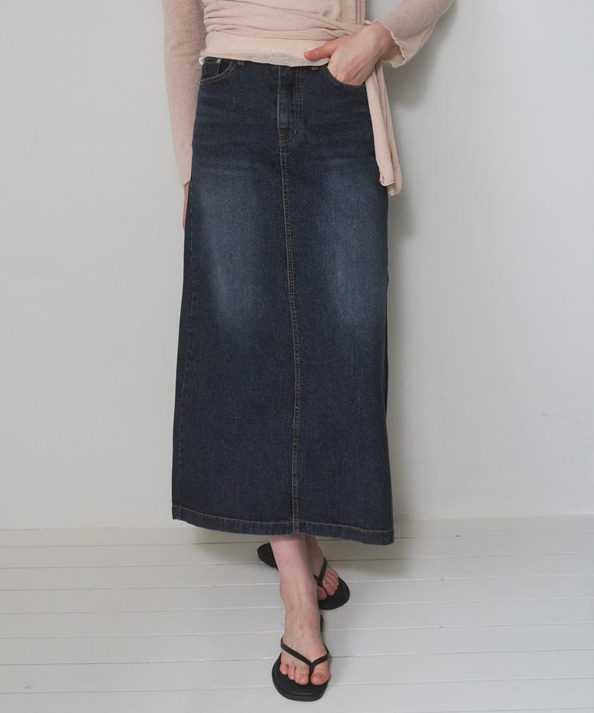 AMONG A Washing Denim Long Skirt_Indigo
