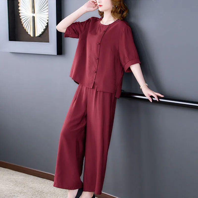 Stylish Cotton Linen Summer Outfit Set for Middle-aged Women - Short Sleeve Top 2026