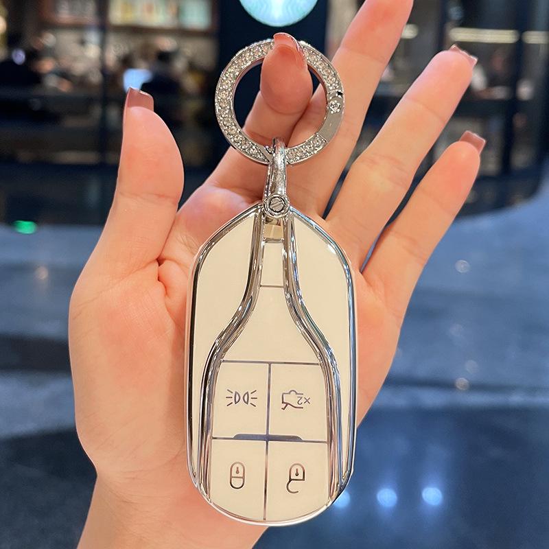 

Maserati Key Case for Women: Levante, MC20, Ghibli, President Accessories & Shell Buckle