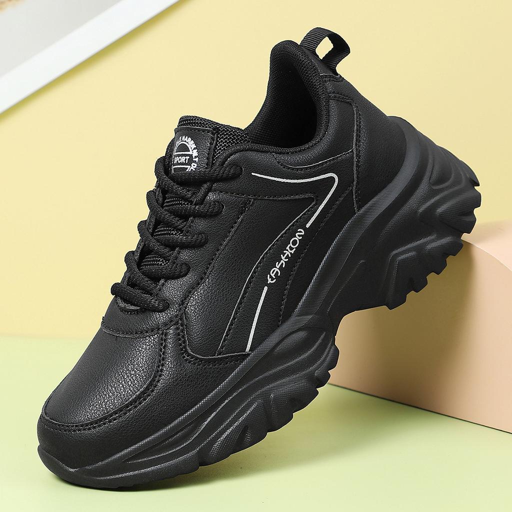 Soft-soled ultra-light casual sports shoes, new autumn and winter leather shoes, spring and autumn student lightweight dad shoes