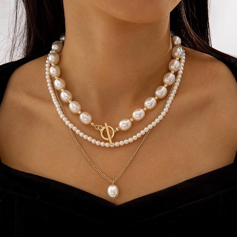 

Fashion OT buckle imitation pearl multi-layer necklace light luxury high-end sense beaded collarbone chain necklace women