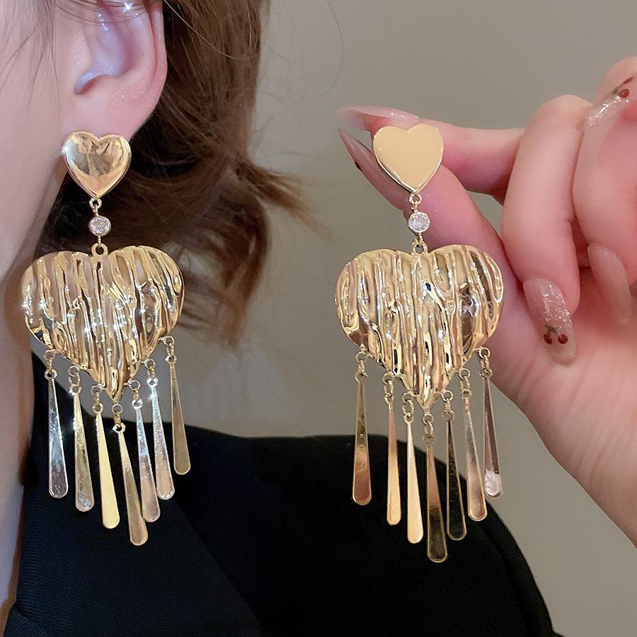 Silver Needle Geometric Openwork Round Pendant Earrings with European and American Exaggerated Style for Women.