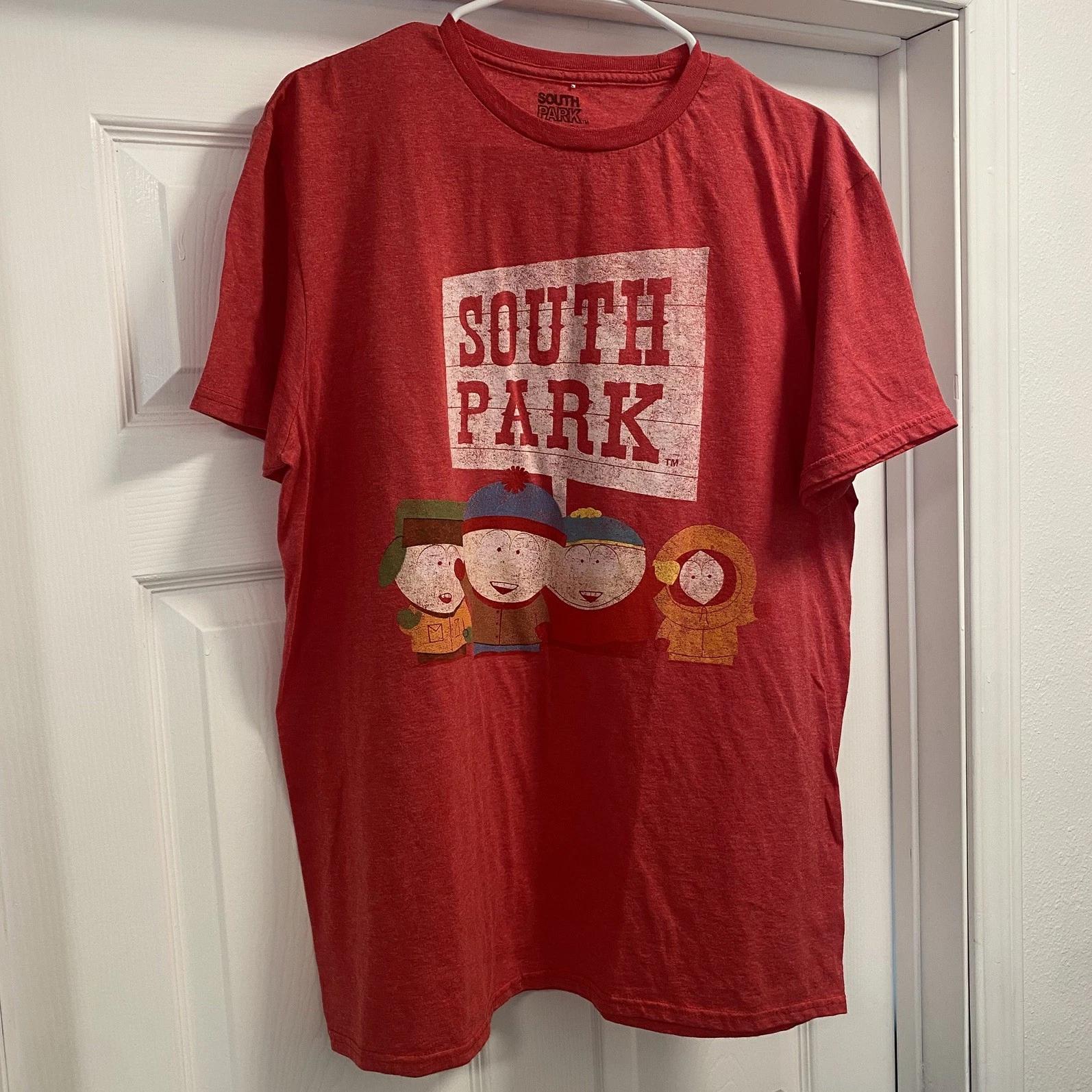 

Vintage South Park Red Size Large Cartoon/Funny Short Sleeve Distressed Shirt S