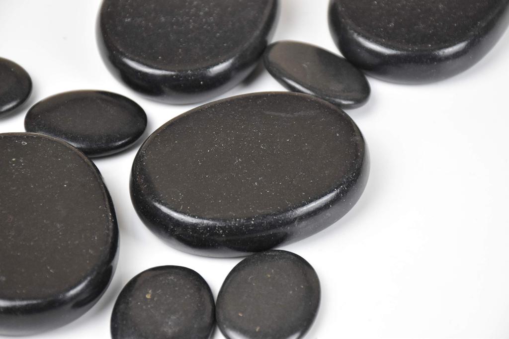 Windfulogo 12pcs Hot Massage Stone Set Natural Lava Basalt Warm Stone Spa Massage Stones Black