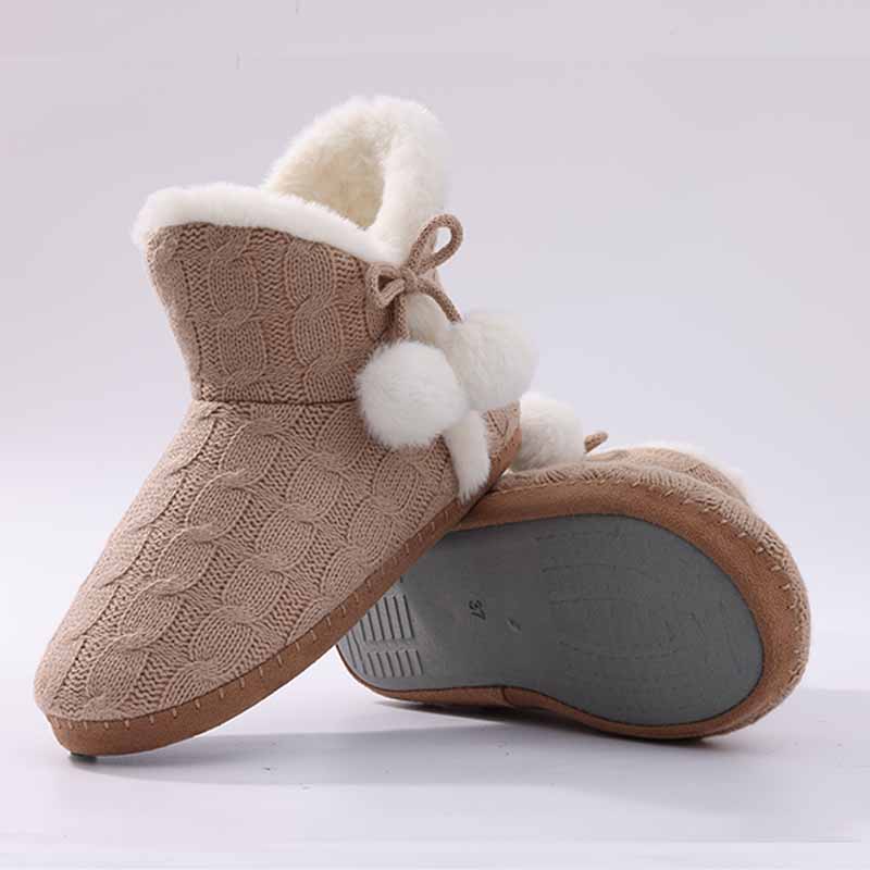 Fashion Smile Pop  Indoor Warm Non-slip Cotton Boots Lovely Style Furball Ornaments Woman Boots Soft Hairy Cotton Boots Pulls on Boots