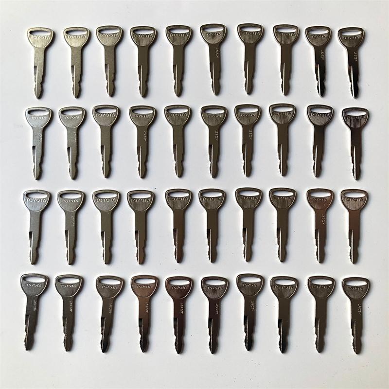 

40PCS Toynew A62597 Key 57591-23330-71 For Toyota Forklift Fork-Lift Heavy Equipment Starter Switch