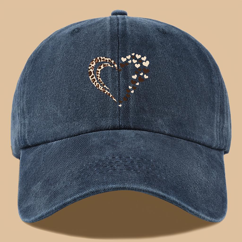 Leopard print heart print retro casual baseball cap suitable for parties, couples, and holidays as a gift for those around you!