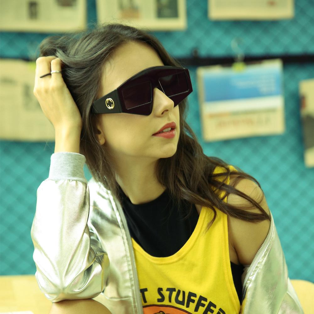 Y2K Luxury Designer Oversized Triangle Sunglasses Vintage Punk Big Frame Popular Shades for Women Men