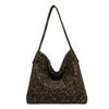 Autumn and Winter Leopard Print Bag Women's New Retro Fashion Large-capacity Shoulder Bag Commuter Tote Bag