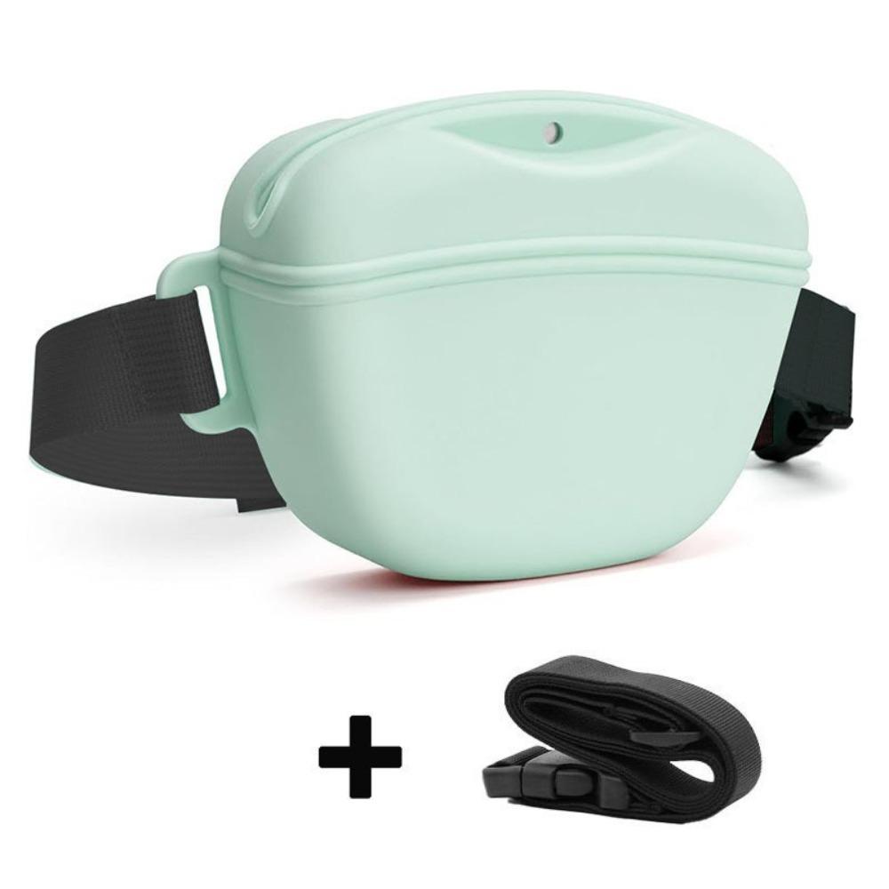 Portable Dog Treat Bag Silicone Magnetic Closure Pet Outdoor Feeder Bag Hands-Free Soft Puppy Snack Pouch Pet Walking