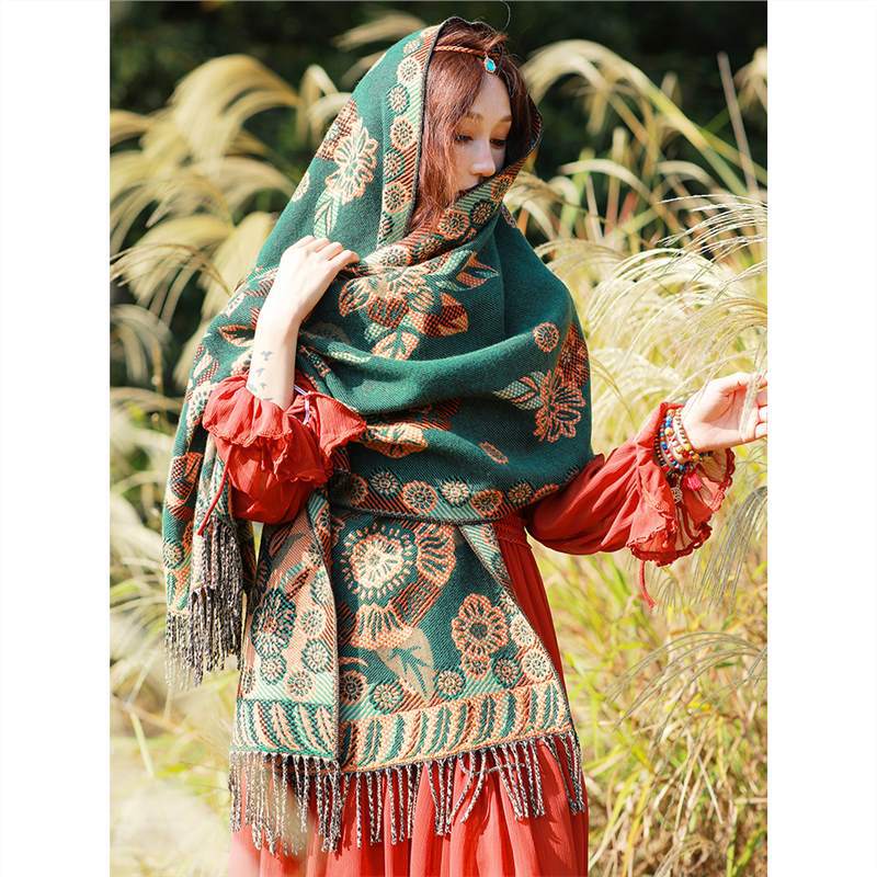 Skin Friendly And Breathable Warm And Versatile Home, Autumn And Winter Women'S Travel Shawl, Thick Cloak, Air Conditioning Blanket