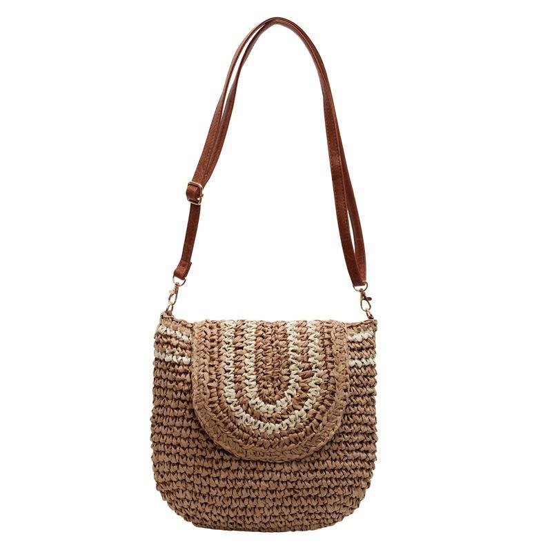 

New flip small fresh shoulder woven bag pastoral straw woven bag portable seaside vacation bag crossbody beach bag коричневий