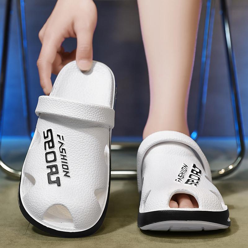 Fashion Summer Men's Fashionable Sandals Breathable New Trendy Garden Slippers Anti-Slip Home Shower Shoes Men's Beach Pool Slides Gym