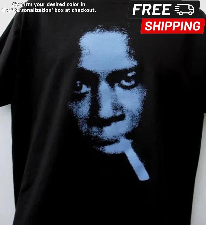 Robert Johnson Smoking Tshirt  Gift For Him Robert Johnson Shirt For Fans Unisex T-Shirt M