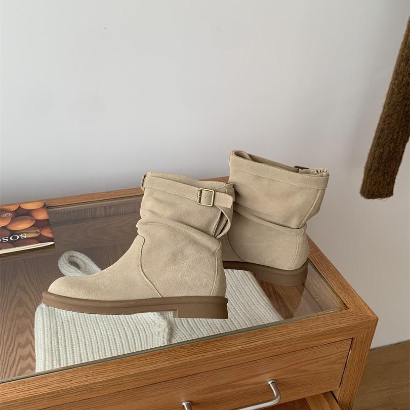 Retro medium boots knight boots women's shoes 2025 new autumn and winter stacked small short boots flat Martin boots