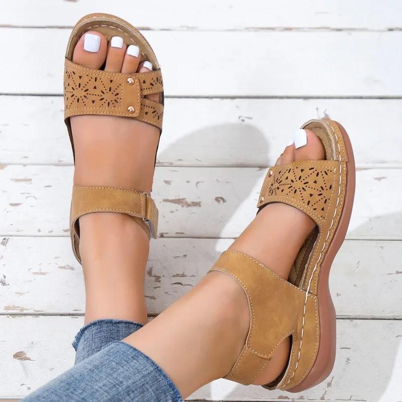Letní dámské sandály Nová móda s otevřenou špičkou Ležérní elegantní dámské sandály na klínovém podpatku Dámské pantofle Boty pro ženy