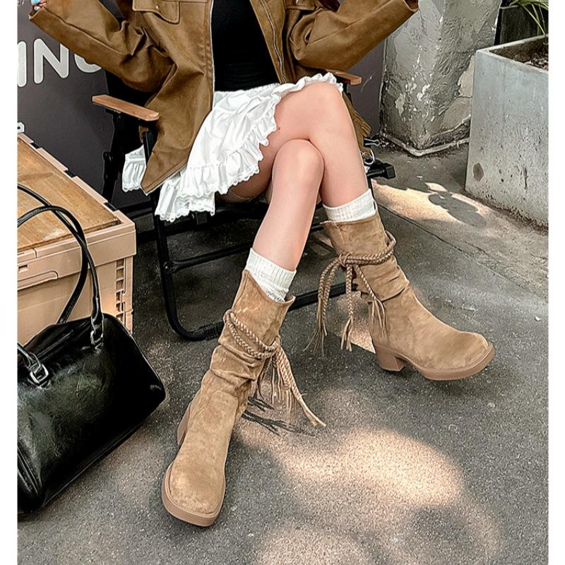 Coarse heel fringed boots Children's autumn and winter retro short boots Wasteland wind wrinkled piled boots Medium tube suede cowboy boots