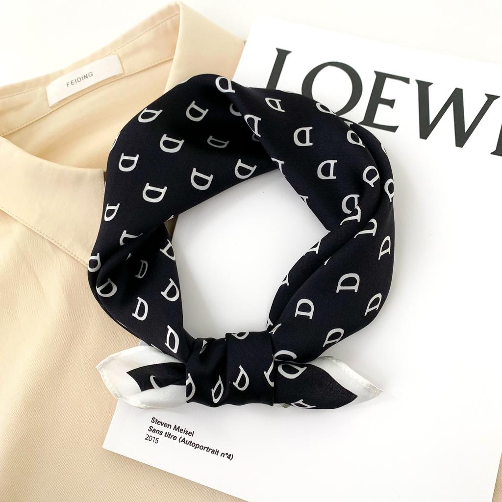 New European and American Decorative Silk Scarf for Women's Fashionable and Fashionable Summer Thin Sunscreen Multi-function Square Scarf