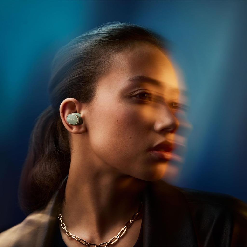 Bowers Wilkins Bowers Wilkins True Wireless Redefined Completely Wireless Headphones Jade Green & & Sound, In-ear PI8/JG