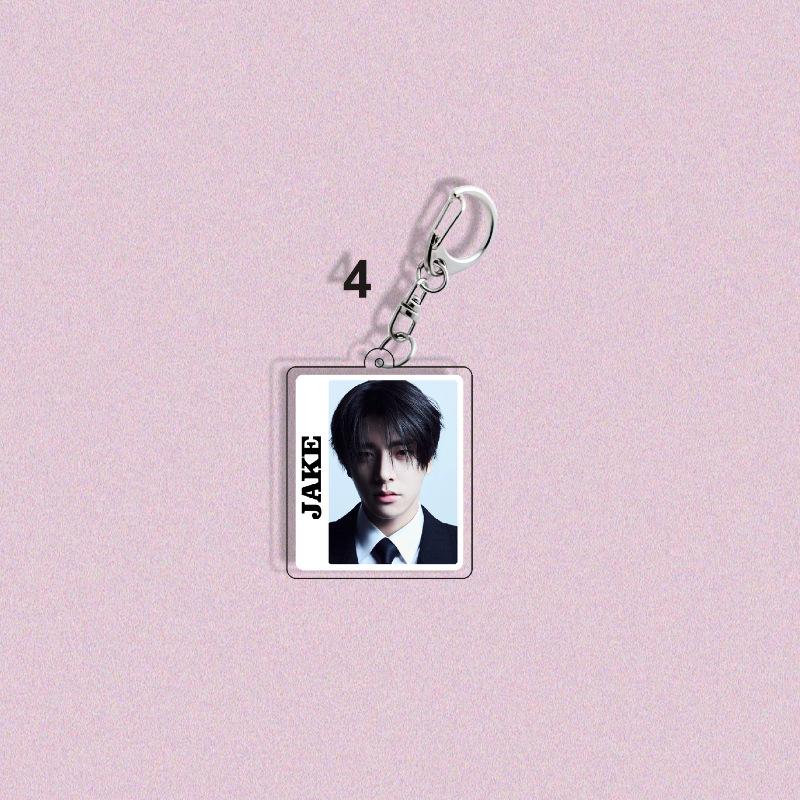 1pc ENHYPEN Keychain ID Photo Frame Pendant Jungwon Heeseung Jay Jake Sunghoon Sunoo Ni-ki Album Suit Photo Keyring for Bags Backpack Fans Gift