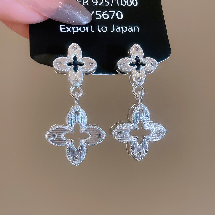 Silver Needle Diamond Hollow Metal Flower Pendant Earrings Medium Antique Temperament Stud Earrings