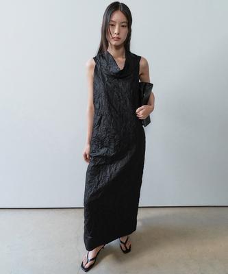 Oeni Crease Dress_Black