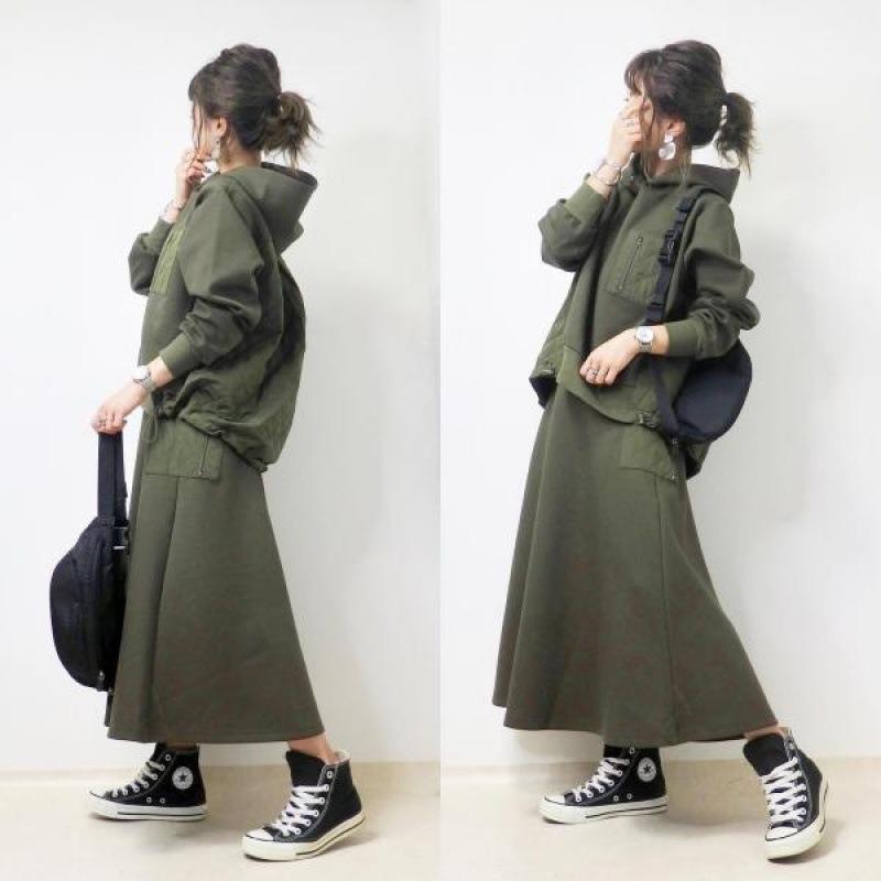 Autumn and Winter New Pullover Long-sleeved Splicing Sweater Top + Elastic Waist Skirt Two-piece Set