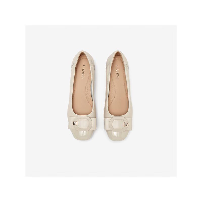 Bestto Einfache Damen-Pumps mit Metallschnalle und klobigem Absatz