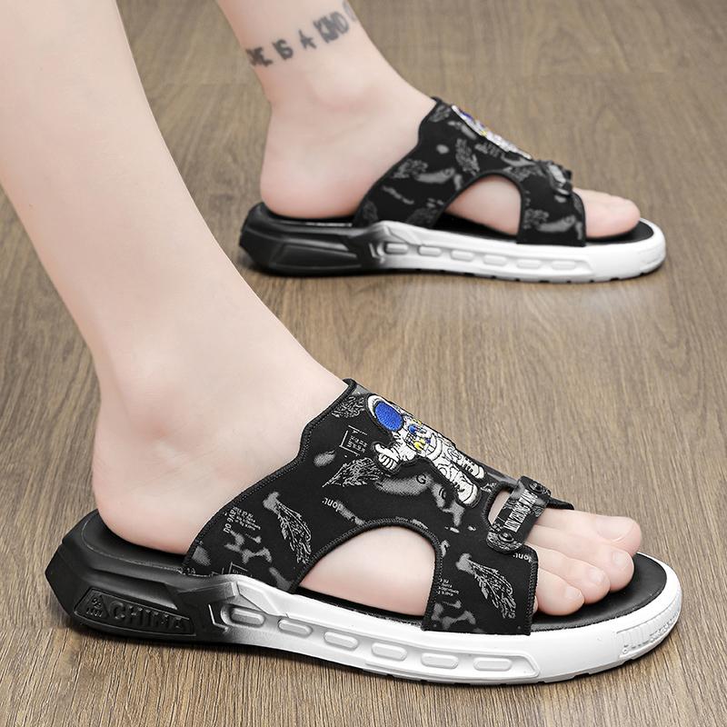 Fashion Mens Slippers Casual Shoes Beach Sandals Outdoor Summer Slides Walking Comfort Fashion Lightweight Luxury Designer