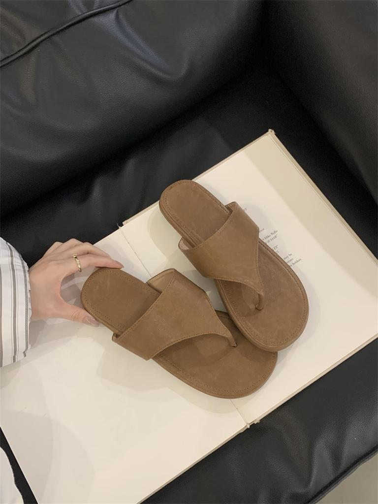 Niche design flip-flops women's summer 2025 new Korean version fashion toe Roman flat-bottomed vacation beach shoes