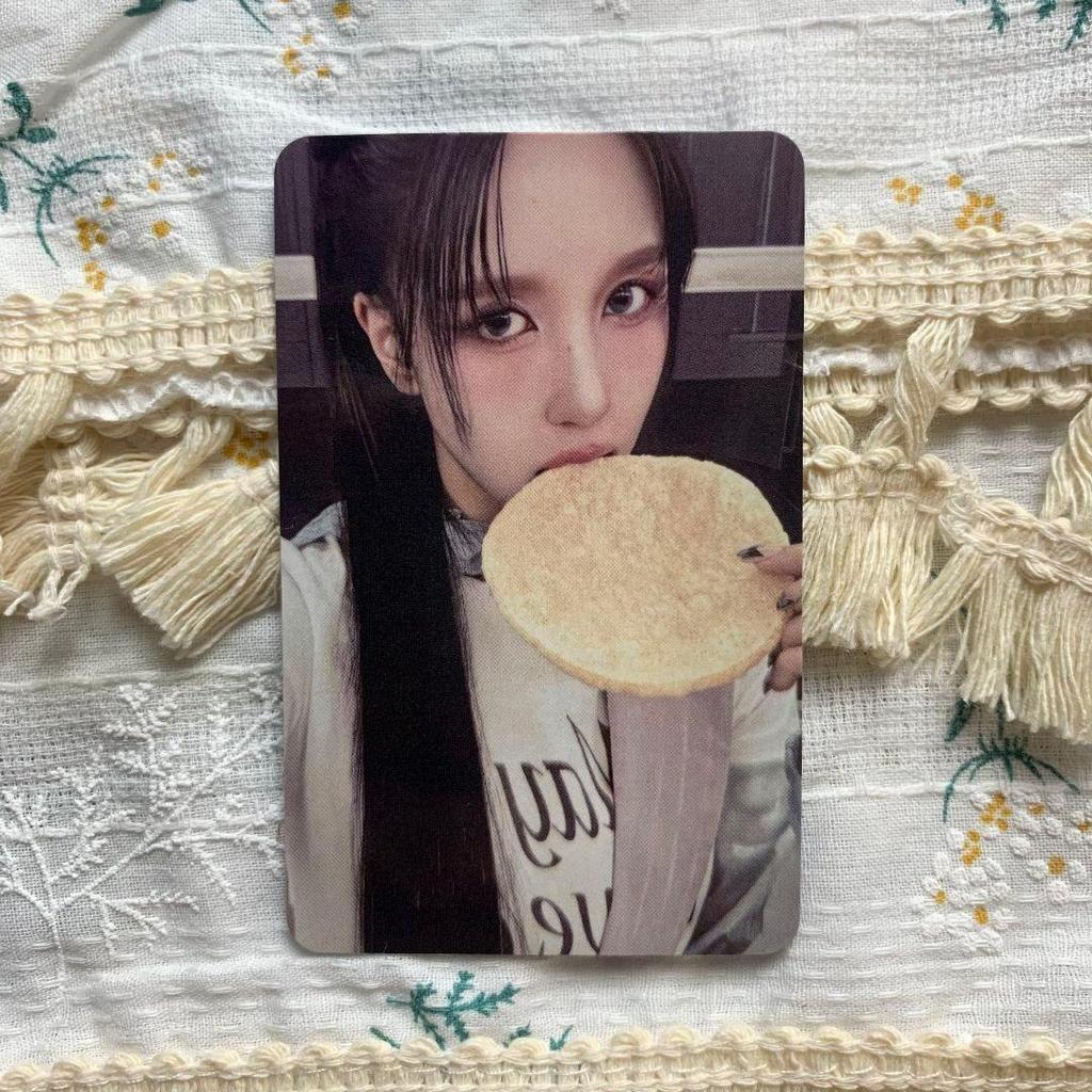 [USED] TWICE 7/13 Sanok Mina Limited THIS IS FOR Trading Card