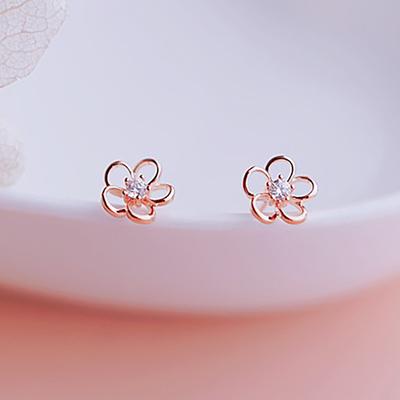 Zircon Flower Stud Earrings Women's Light Luxury Niche Design Sense Flash Diamond Hollow Flower Earrings Earrings