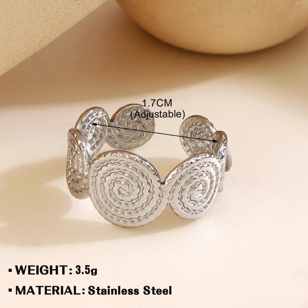 European & American Fashion Stainless Steel Heart-Shaped Geometric Ring - French Retro Style