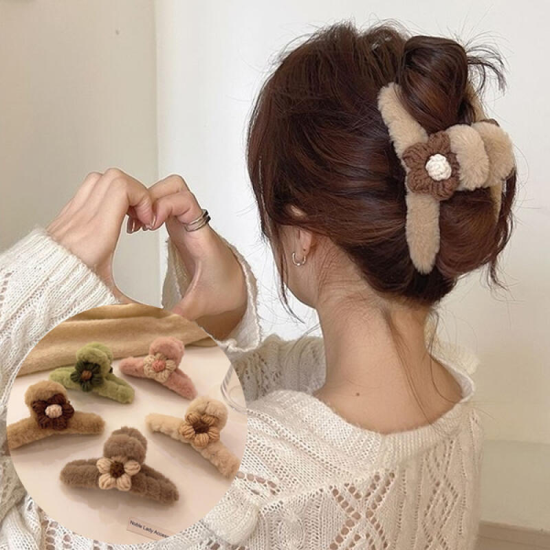 Ingu Winter Fake Fur Flower Hair Clip brown