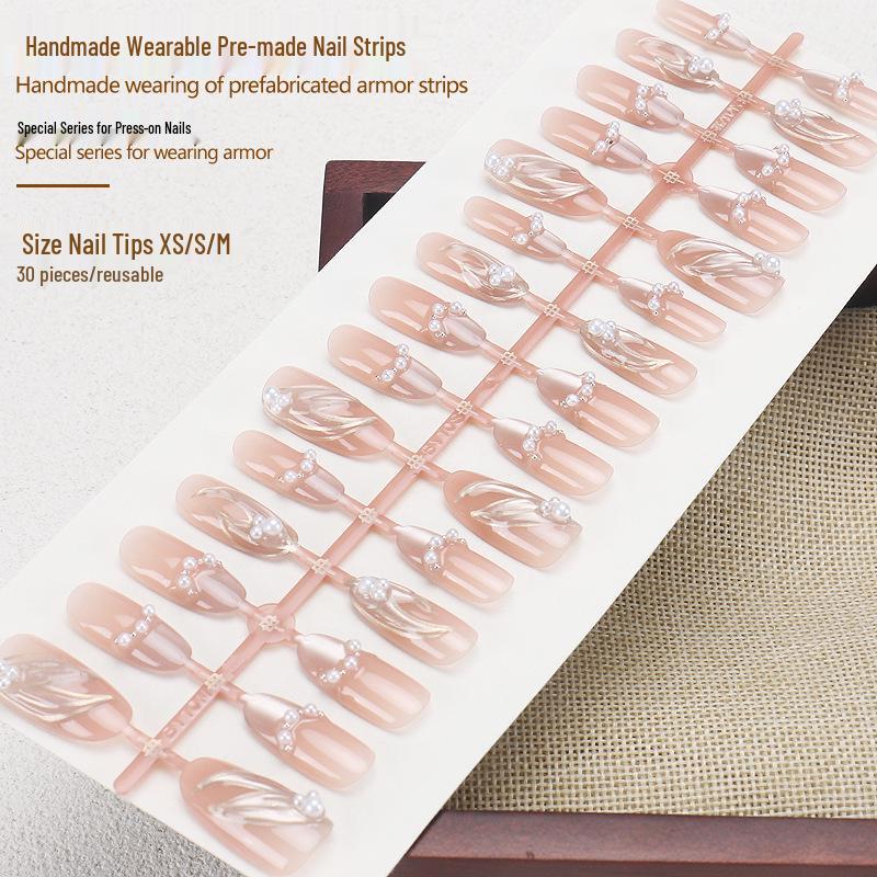 

Жемчужные ногти ручной работы в французском стиле - Рекомендованные Xiaohongshu накладные типсы для нейл-арта