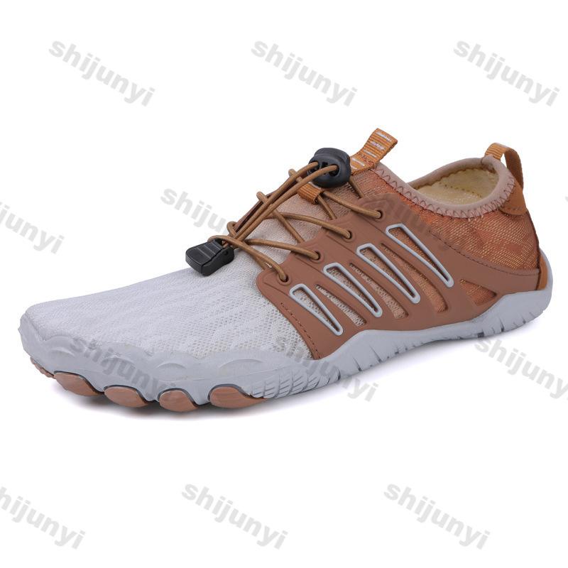 Fashion 2025 New Fashion Soft Sole Beach Shoes Lovers Wading Breathable Vulcanize Shoe Woman Lightweight Comfortable Sports Casual Shoes