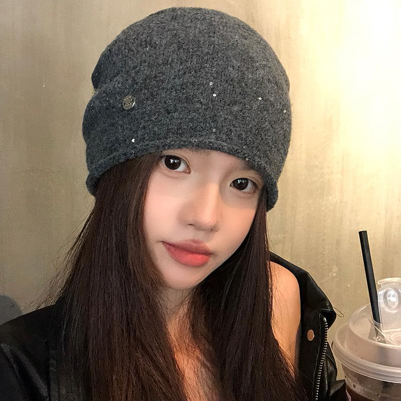Japanese gray knitted wool hat women's atmosphere confinement hat warm versatile pile hat cold hat