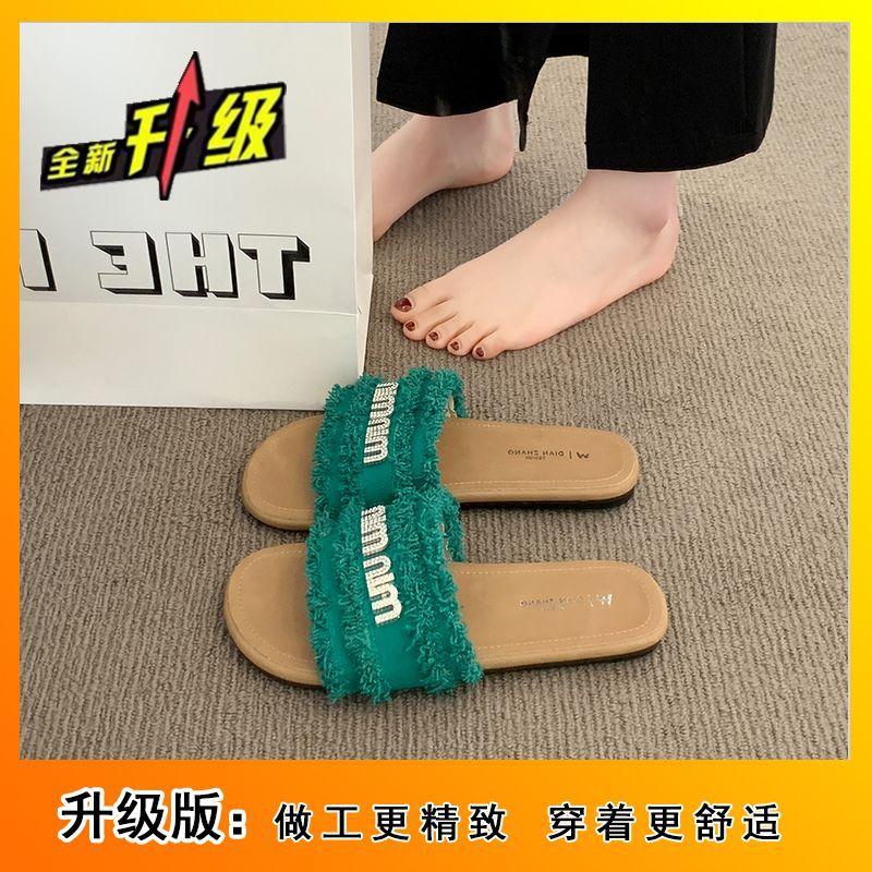 Beautiful French rhinestone seaside beach with skirt, soft flat-bottomed cool slippers for women s summer wear 40