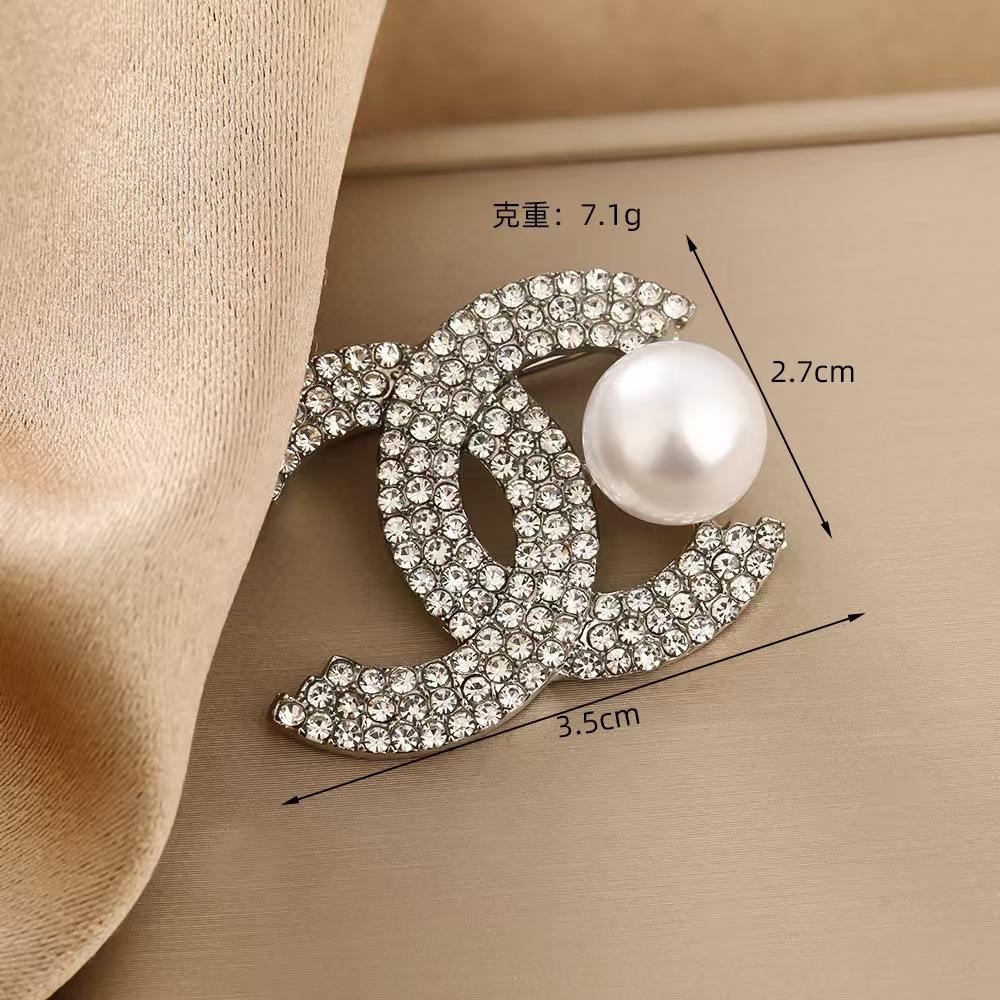 Women's Fashion Alloy Brooch Pin, Tone Decorative Lapel Pin for Coat Dress Bag
