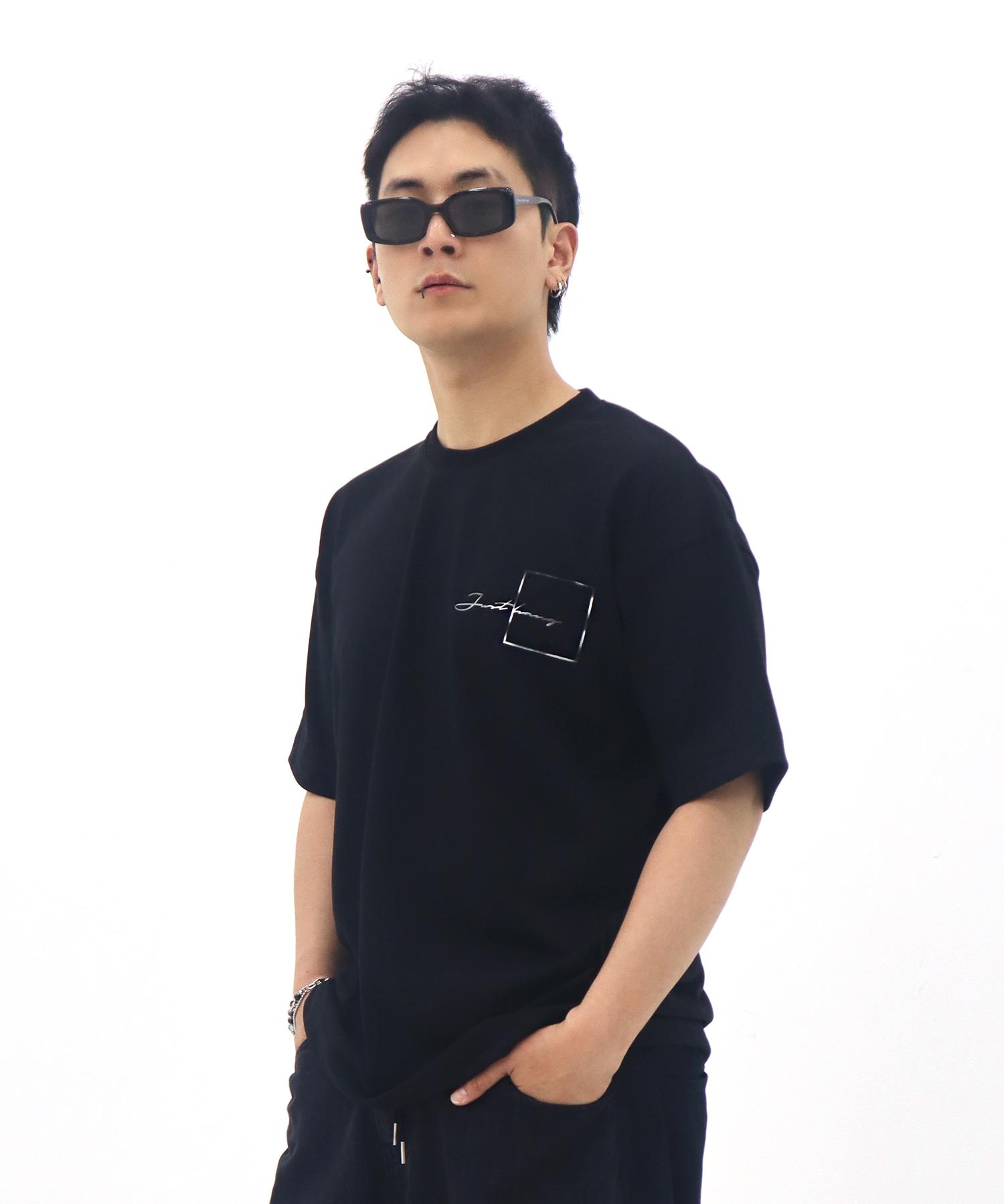 Just Haeng Silver Square Logo Oversized Black Short Sleeve Tee F