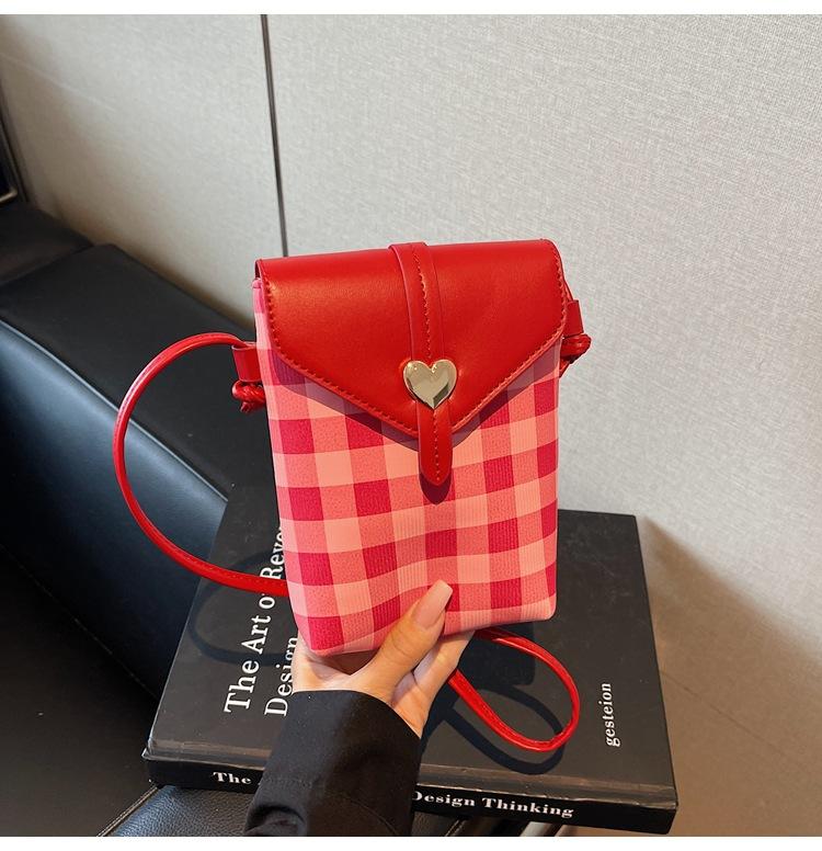 

Bag women s autumn and winter new fashion high-end shoulder mobile phone bag mini mobile phone bag messenger bag красный