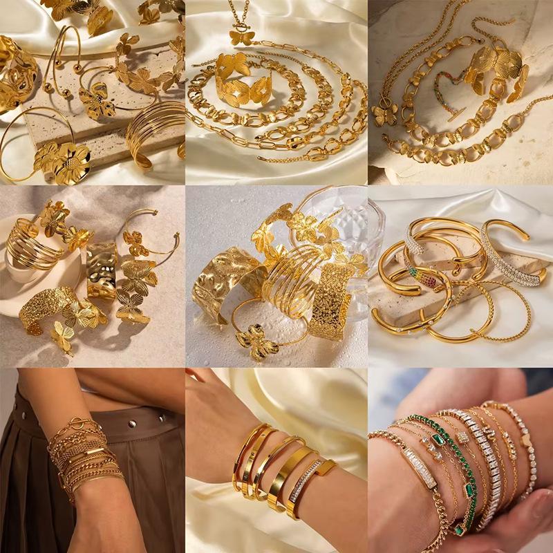 Jieding European & American Style Women's Stainless Steel Zircon Bracelet, Real Gold Plated. 