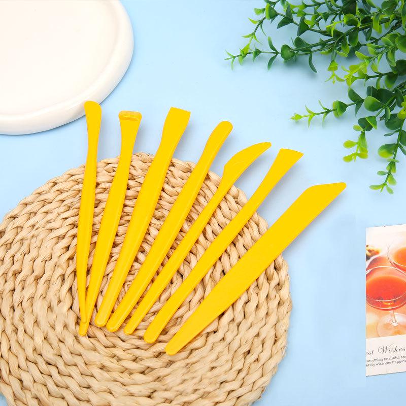 7-Piece Plastic Clay Carving Knife Set for Sculpture Art Supplies